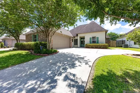 9797 Market West Dr, Baton Rouge, LA 70810