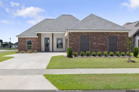 1544 Cannes Ave, Zachary, LA 70791