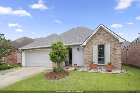 10837 Woodleaf Ave, Baton Rouge, LA 70816