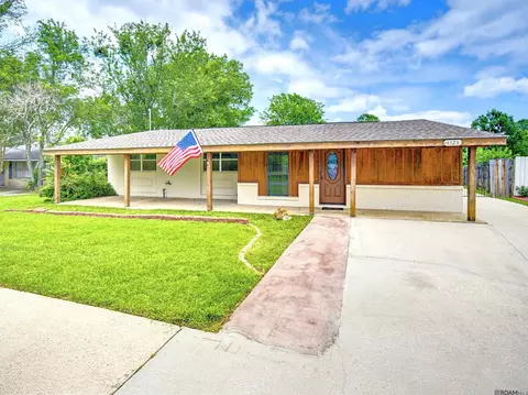 4523 Essen Heights Ct, Baton Rouge, LA 70809