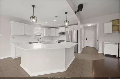 14380 Summerset Dr, Gonzales, LA 70737
