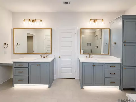 Bath - 34500 N Corbin Rd, Walker, LA 70785 photo 3 of 6