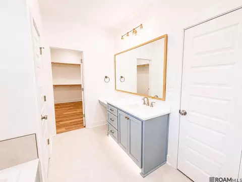Bath - 34500 N Corbin Rd, Walker, LA 70785 photo 4 of 6