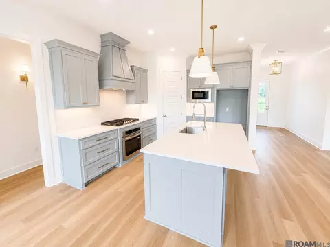 Kitchen - 34500 N Corbin Rd, Walker, LA 70785 photo 6 of 6
