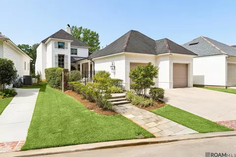 18560 Amen Cor, Baton Rouge, LA 70810