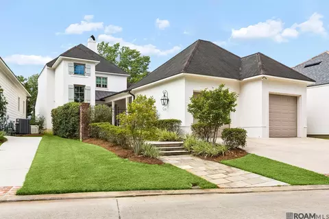 18560 Amen Cor, Baton Rouge, LA 70810