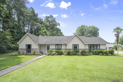 120 Lakewood Ave, Denham Springs, LA 70726