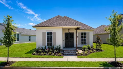 4063 Memorial Sq, Zachary, LA 70791