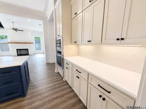 Kitchen - 15952 J Baughman Aly, Walker, LA 70785 photo 4 of 8