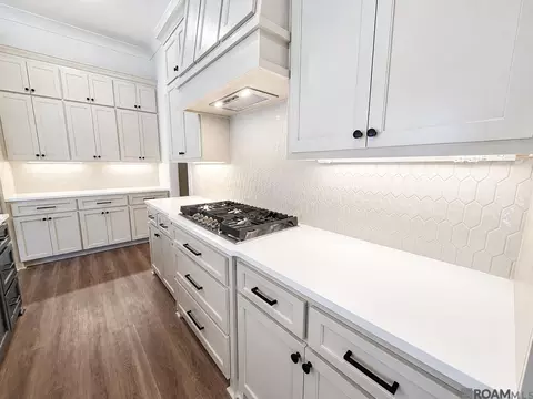 Kitchen - 15952 J Baughman Aly, Walker, LA 70785 photo 6 of 8