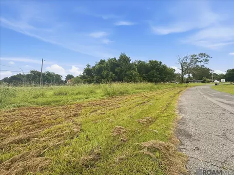 3746 Oak Forest Ave, Baton Rouge, LA 70814