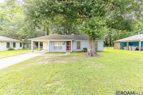 826 Myrtle St, Baker, LA 70714