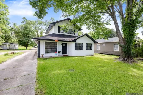 17987 Willow St, Grosse Tete, LA 70740