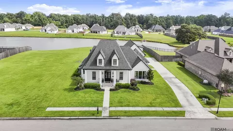 36300 Talonstone Dr, Geismar, LA 70734