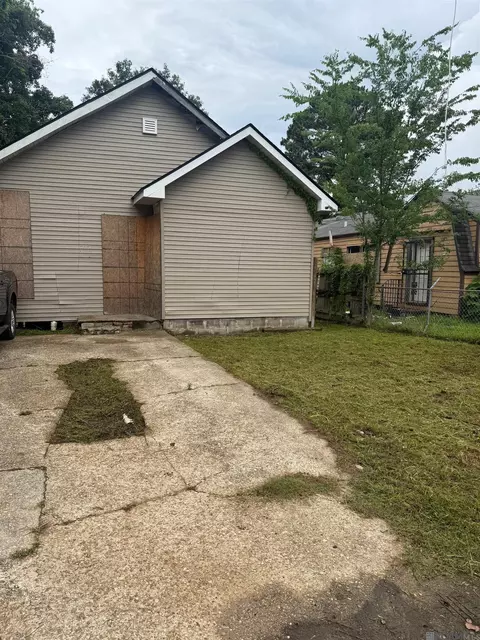 1905 Pocahontas St, Baton Rouge, LA 70805