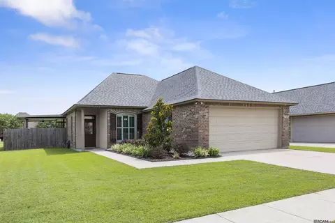 4146 Carolina Dr, Addis, LA 70710