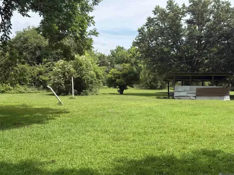 8555 Manchac Rd, Saint Gabriel, LA 70776