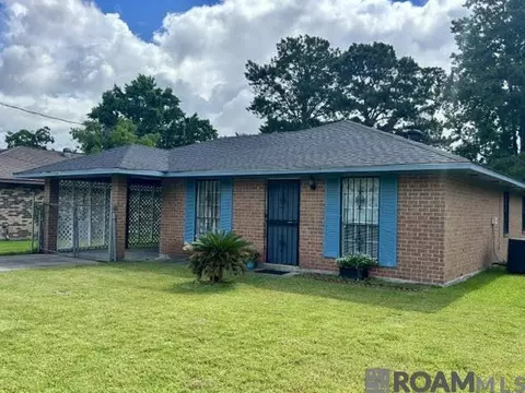 861 Old Rafe Meyer Rd, Baton Rouge, LA 70807