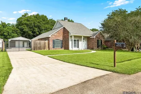 7854 Oakland Dr, Denham Springs, LA 70706