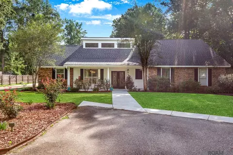 6033 Harness Rd, Baton Rouge, LA 70817