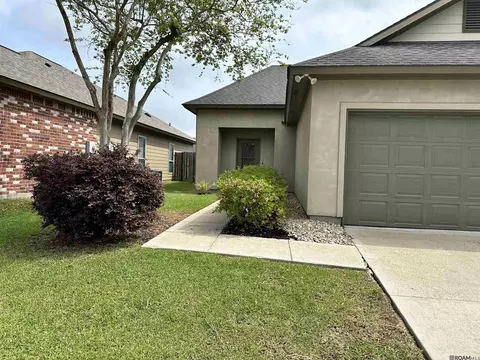 1560 Tasajillo Dr, Saint Gabriel, LA 70776