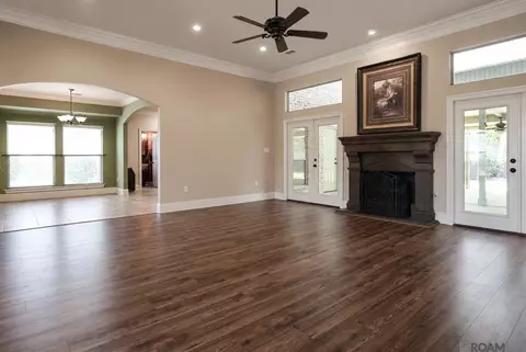 Living - 1508 Petite Ct, Covington, LA 70433 photo 1 of 6