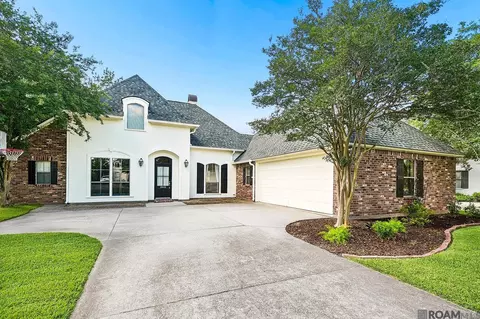 18666 Mossy Oak Ct, Prairieville, LA 70769