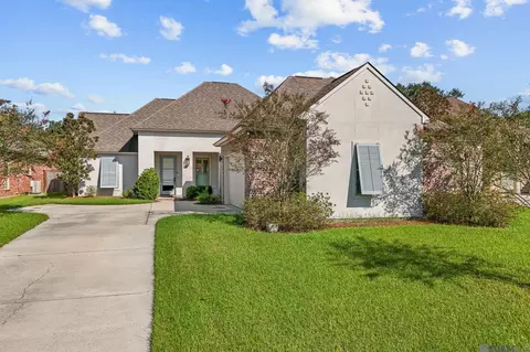 36138 Bluff Meadows Dr, Prairieville, LA 70769