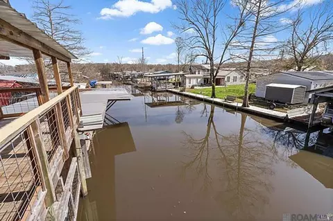 22290 Teal St, Maurepas, LA 70449