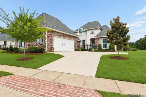 19331 Garden Lake Ct, Baton Rouge, LA 70809
