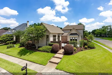 10757 Royal Ridge Ave, Baton Rouge, LA 70810
