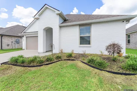 7794 Collin Trl, Denham Springs, LA 70726