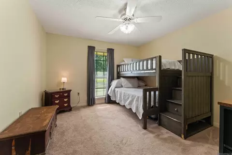 Bedroom - 33897 Duff Rd, Walker, LA 70785 photo 4 of 4