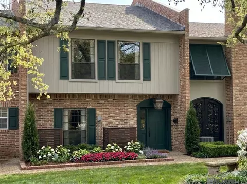 10214 N Magna Carta Pl, Baton Rouge, LA 70815