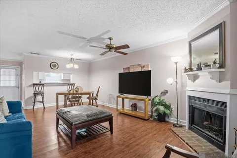 4388 Stumberg Ln, Baton Rouge, LA 70816
