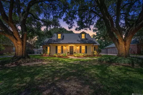 6050 Belle Grv, Baton Rouge, LA 70820