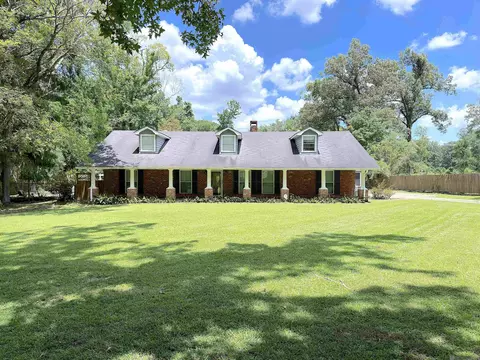 12050 Foster Rd, Baton Rouge, LA 70811