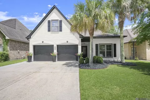 3307 Grassy Lake Dr, Baton Rouge, LA 70816