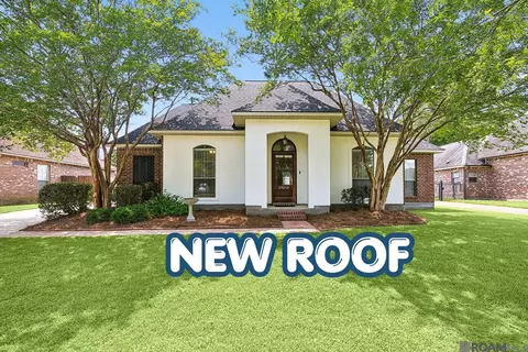 29259 Red Willow Dr, Denham Springs, LA 70726