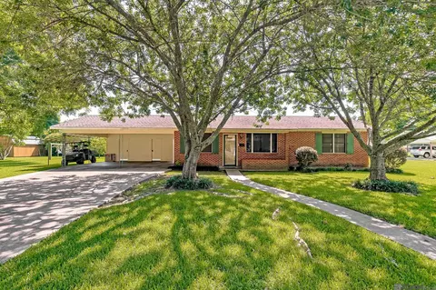 702 Claiborne St, New Roads, LA 70760