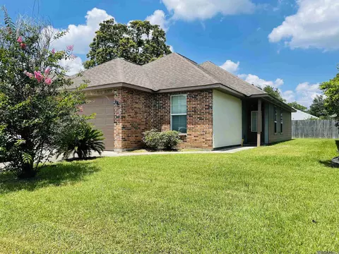 14053 Stonegate Dr, Baton Rouge, LA 70816