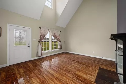 Living - 61195 Wayne Stevens Rd, Amite, LA 70422 photo 3 of 3