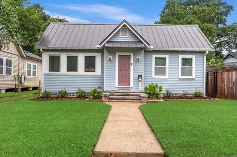 128 Hearthstone Dr, Baton Rouge, LA 70806