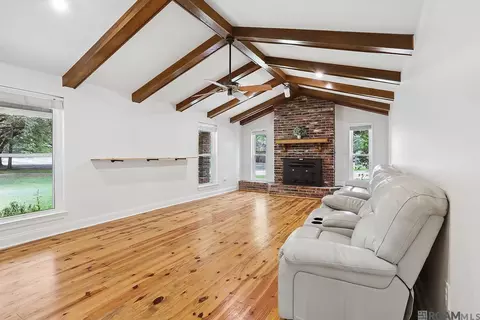 Living - 11651 Gurney Rd, Baker, LA 70714 photo 2 of 2