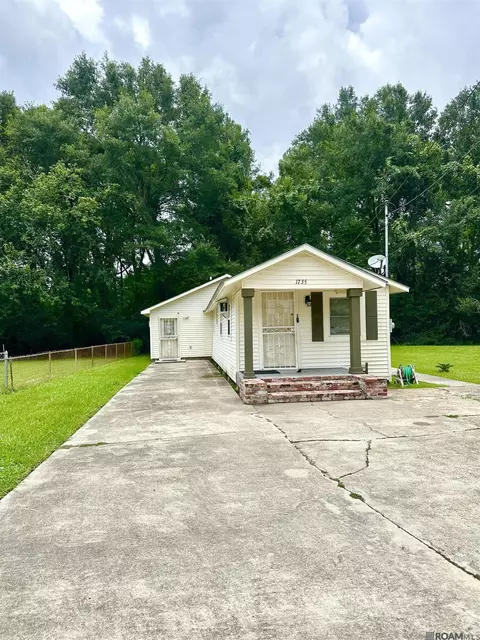 1735 Stanocola Dr, Baton Rouge, LA 70807