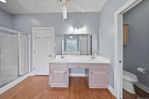Bath - 505 Trinity Dr, Thibodaux, LA 70301 photo 3 of 5