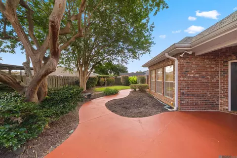Exterior - 505 Trinity Dr, Thibodaux, LA 70301 photo 4 of 10