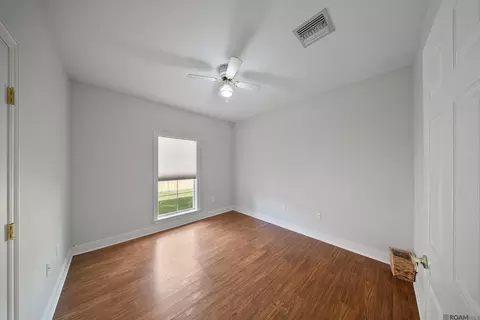 Bedroom - 505 Trinity Dr, Thibodaux, LA 70301 photo 3 of 4