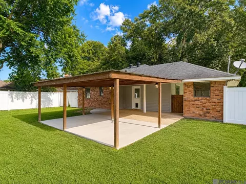 Exterior - 14378 Carrol Ave, Walker, LA 70785 photo 4 of 6