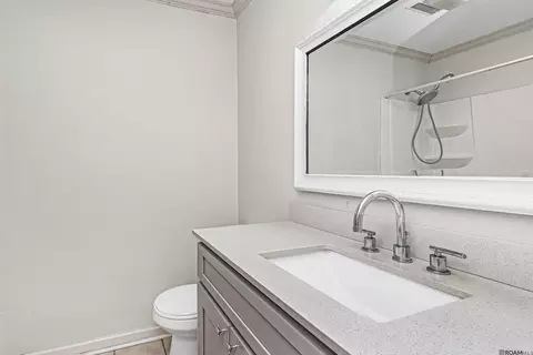 Bath - 14378 Carrol Ave, Walker, LA 70785 photo 2 of 2